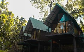 Eco Knuckles Holiday Lodge